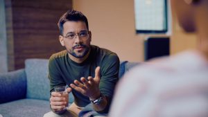 holding space therapy psychology